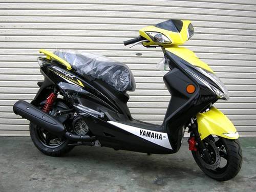 ヤマハ シグナス125X-SR