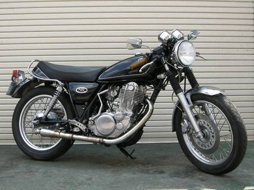 ヤマハ SR400