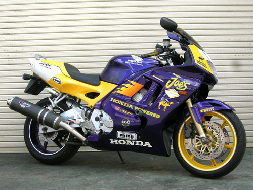 ホンダ CBR600F