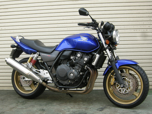 ホンダ CB400SF-VTEC　Revo