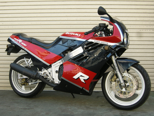 スズキ GSX-R400