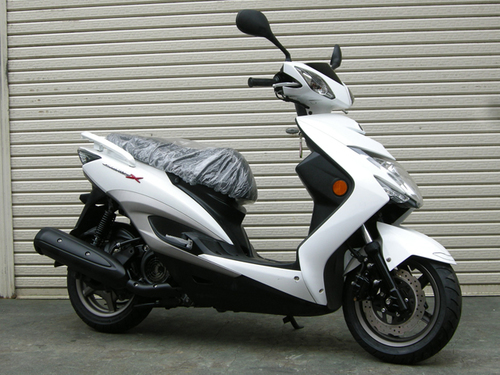ヤマハ シグナス125X-SR