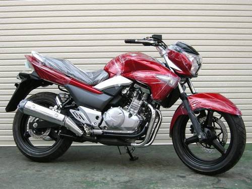 スズキ GSR250
