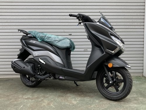 スズキ バーグマン125 (28.6万円)