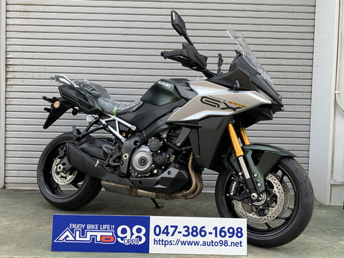 スズキ GSX-S1000GX (179.2万円)
