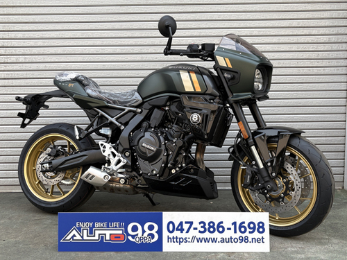 スズキ GSX-8TT (138.6万円)